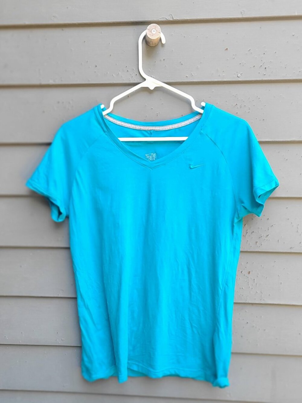Nike Turquoise Cotton Top size Large (12-14)